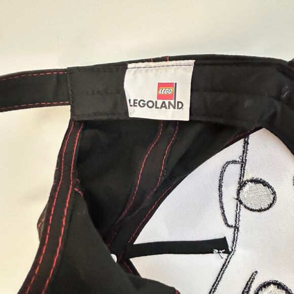 Legoland Official Pirate Patch White Black Red Baseball Adjustable Hat Youth - Picture 6 of 7